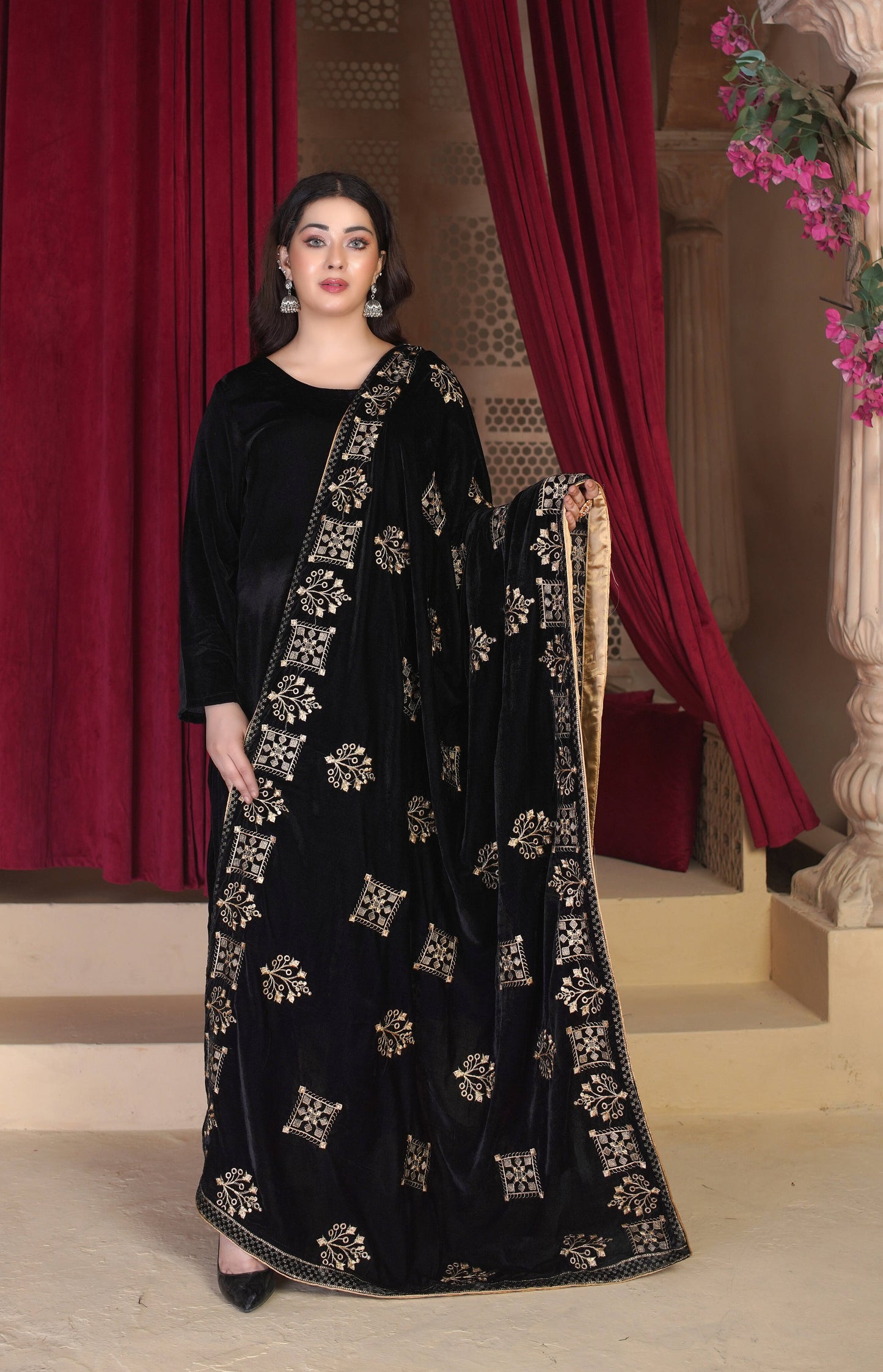 Kohinoor - Velvet Shawl SD3