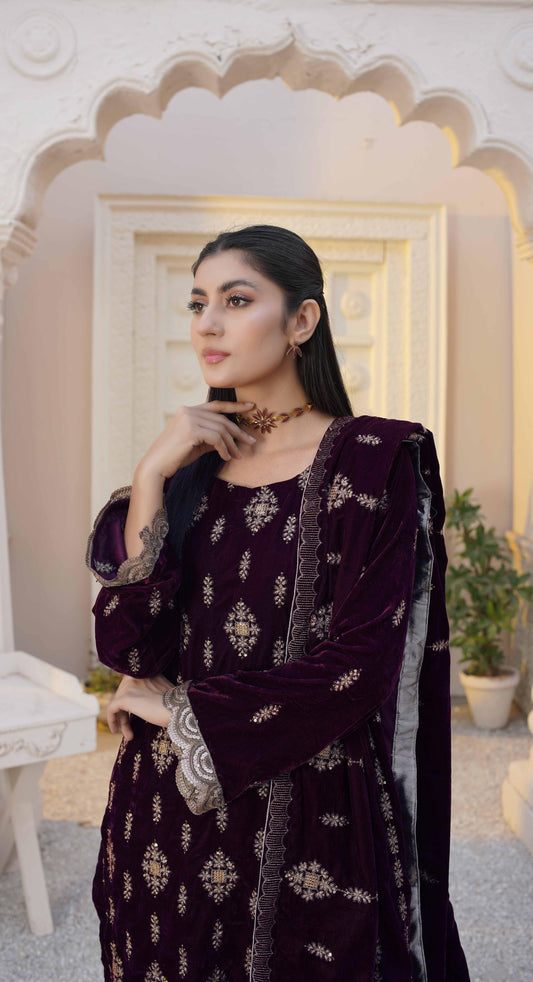 Zar-e-Anmol : Unstitched 3-Piece Velvet Suit DS2