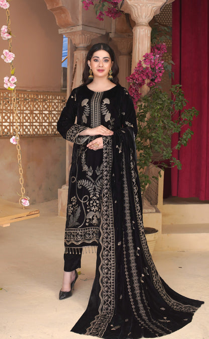 Charcoal Luxe: Unstitched 3-piece Velvet Ensemble DS4