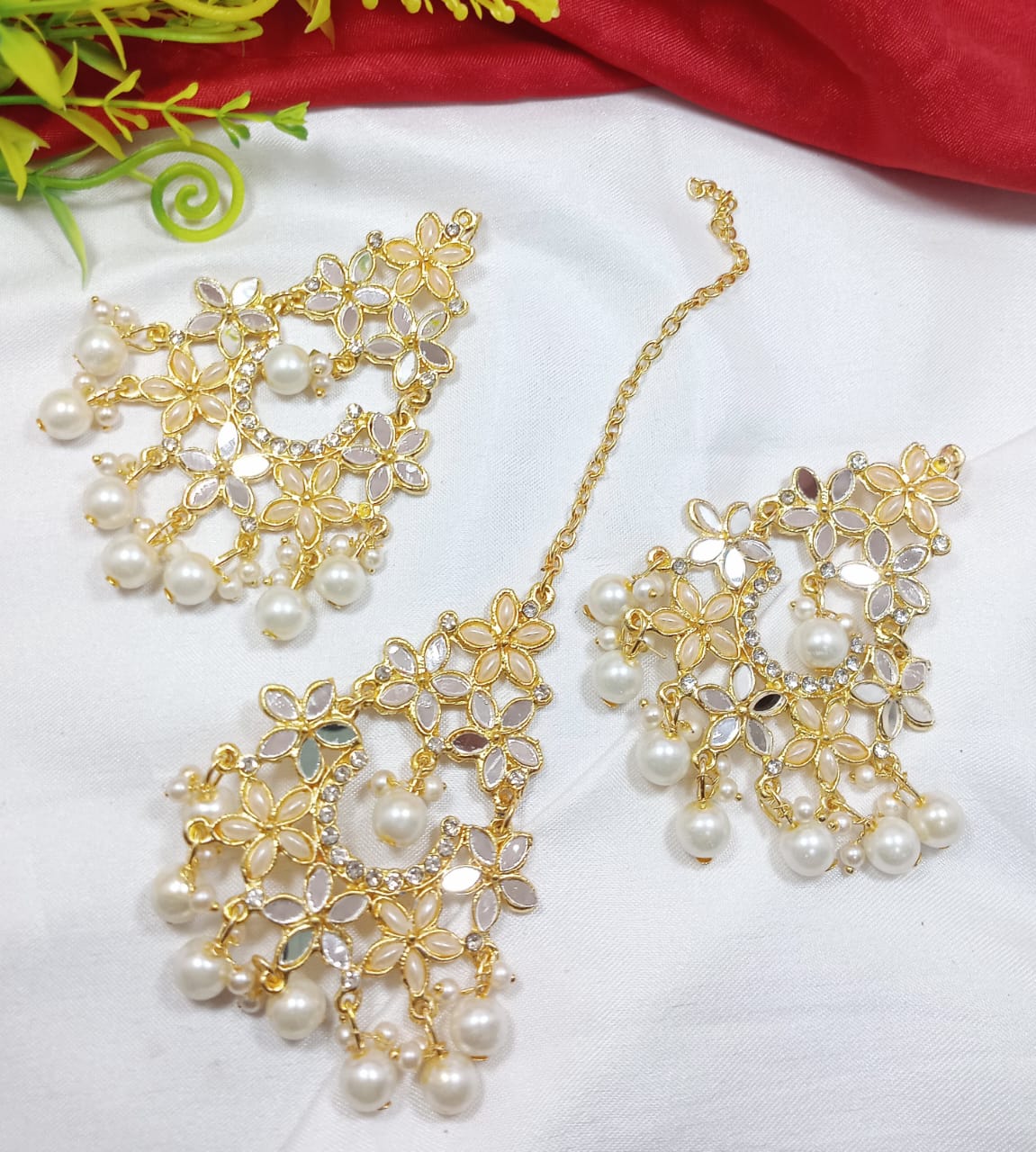 Farshi Kundan Tikka Earrings - JS3 Golden White