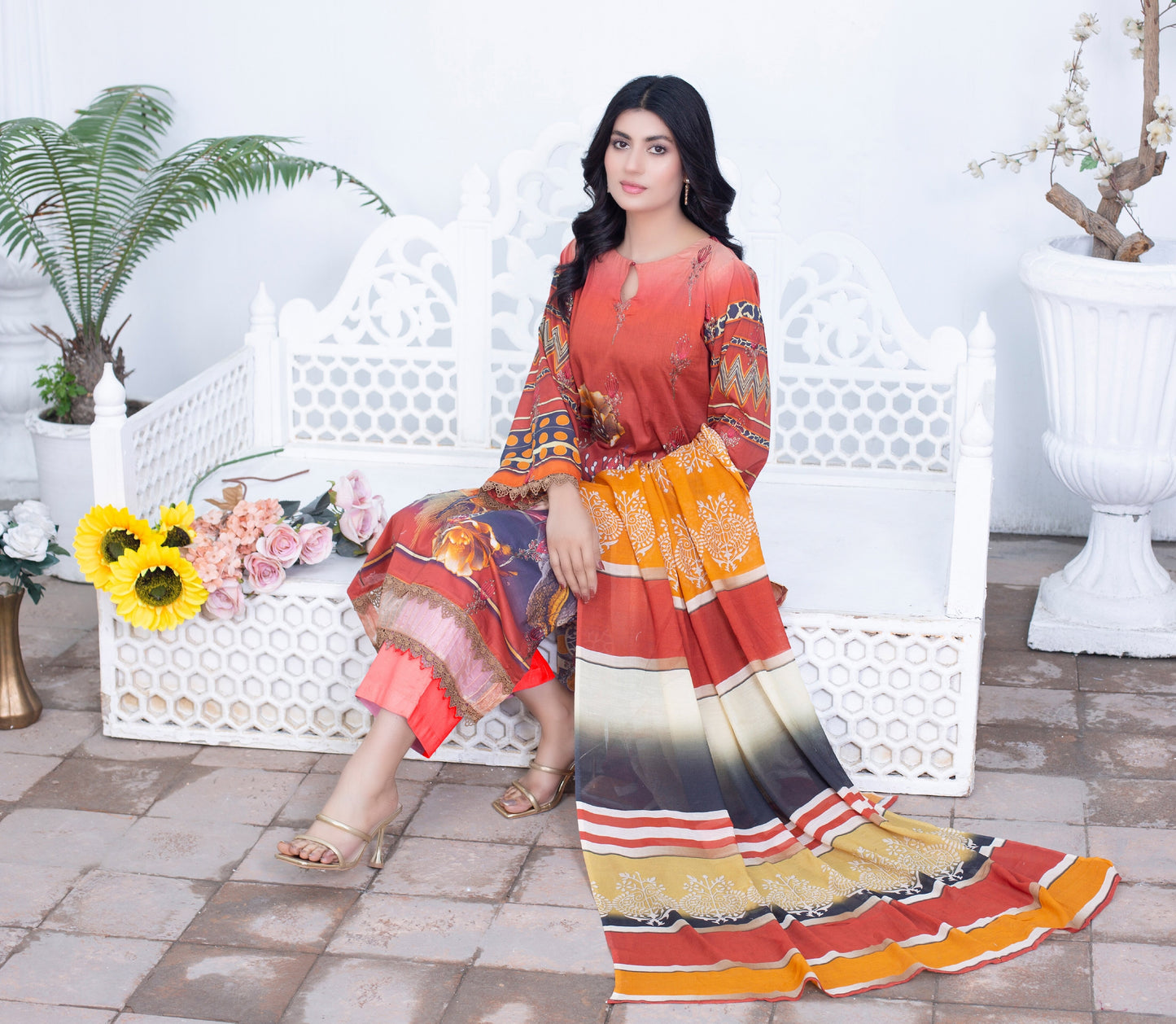 Husn-e-Laila: Digital Embroidered Lawn Suit ZLZP/SD8