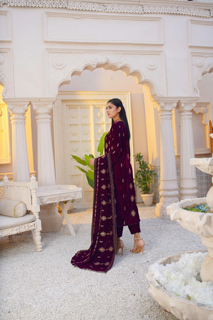 Zar-e-Anmol : Unstitched 3-Piece Velvet Suit DS2